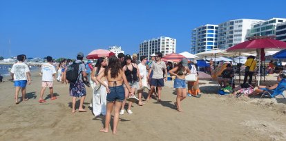 Llegaron a Santa Elena más turistas en el segundo día del feriado por el 10 de agosto