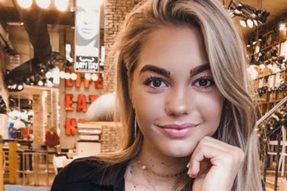 Lotte van der Zee, la joven modelo holandesa y Miss Teen Universo 2017, que ha muerto de un ataque al corazón.