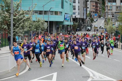 Nahuel Carabaña,(num 2), va guanyar la cursa en categoria masculina