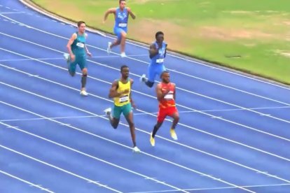 El atleta soriano David José Pineda peleará por otra medalla de oro en el Mundial Virtus que se está disputando en Australia. El del Atletismo Numantino quedó segundo en su serie clasificatoria y dejó la sensación de haber guardado en los últimos metros. Cabe recordar que este domingo de madrugada (en España) se colgaba el oro en la prueba del 400 con autoridad y que llegaba de La India como campeón del mundo paralímpico en la distancia.