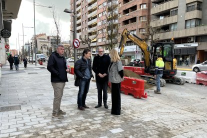 El exministro de Transportes José Luis Ábalos (i) a su llegada al Tribunal Supremo, a 23 de junio de 2025, en Madrid (España). El instructor del 'caso Koldo' en el Tribunal Supremo (TS) ha citado a declarar como investigados al exministro de Transportes José Luis Ábalos y al que fuera su asesor ministerial, Koldo García, por los presuntos amaños de obra pública en los que también estaría implicado el ya ex secretario de Organización del PSOE, Santos Cerdán, citado para el 25 de junio.

Jesús Hellín / Europa Press
23 JUNIO 2025;ÁBALOS;KOLDO;OPERACIÓN DELORME;: SUPREMO
23/6/2025