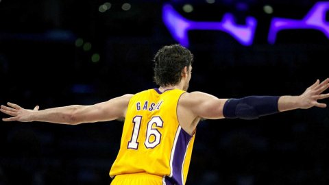 Pau Gasol, con la camiseta de Los Angeles Lakers en 2013