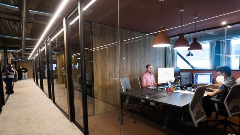 El 'coworking', porta d'entrada