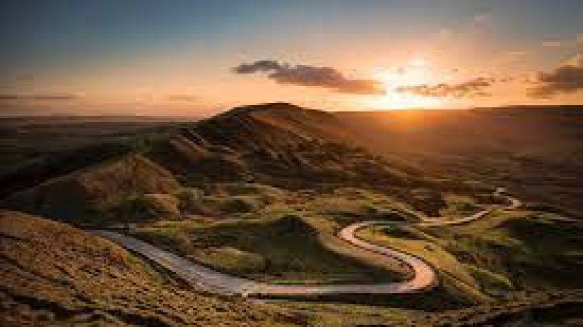 La crecida del Duero hace desaparecer la Caldera de Duruelo de la Sierra, donde son habituales los baños en verano.